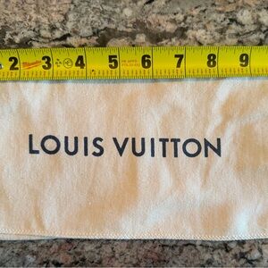 Louis Vuitton Beige Fabric Dust Bag